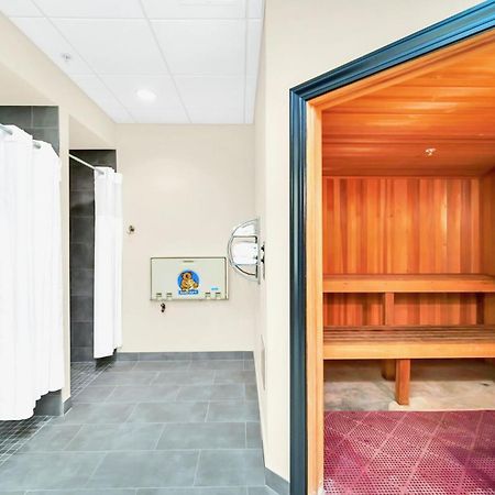Bright 2Br Condo With Pool And Hot Tub - Near Disney! أورلاندو المظهر الخارجي الصورة