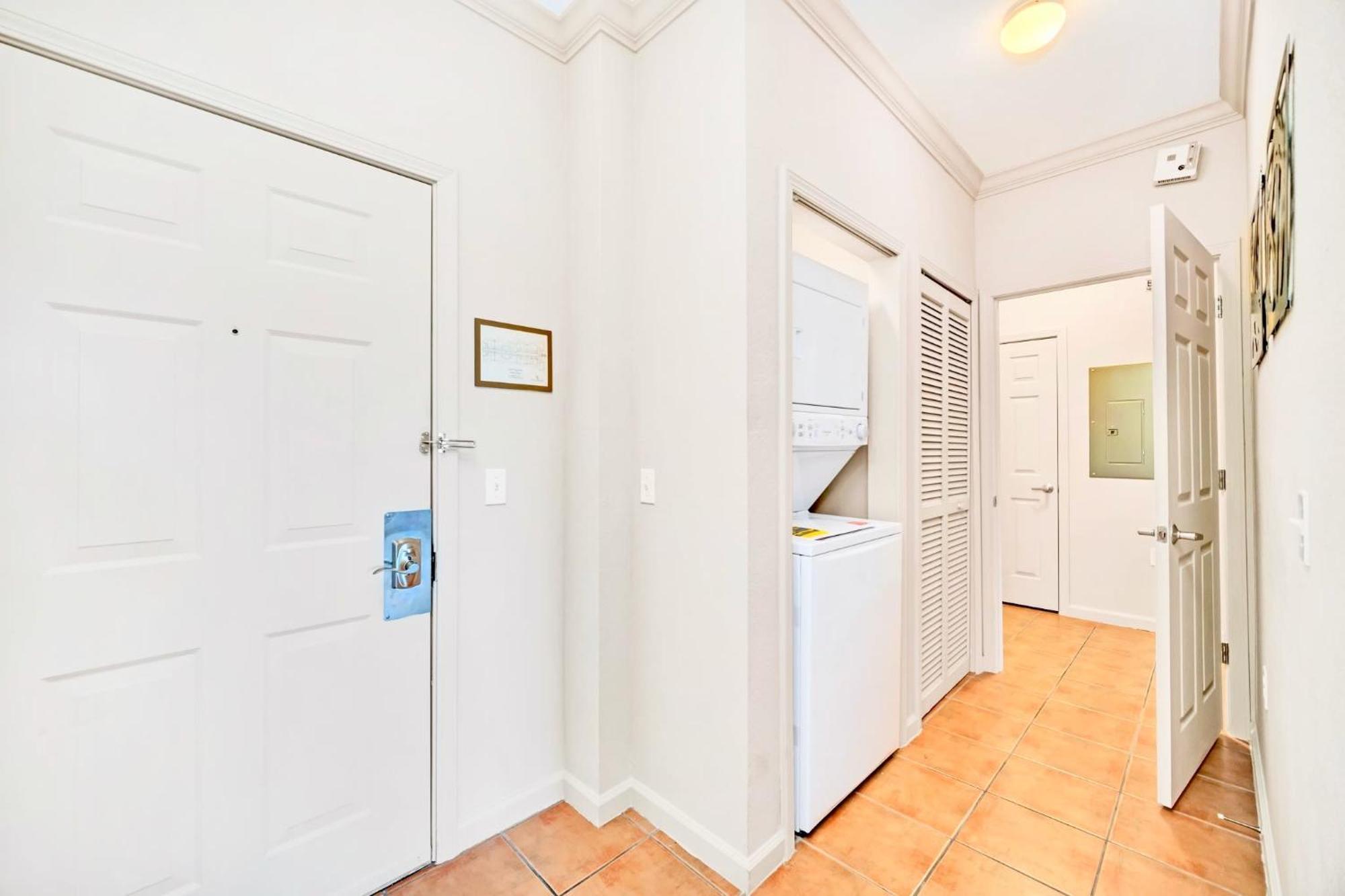Bright 2Br Condo With Pool And Hot Tub - Near Disney! أورلاندو المظهر الخارجي الصورة