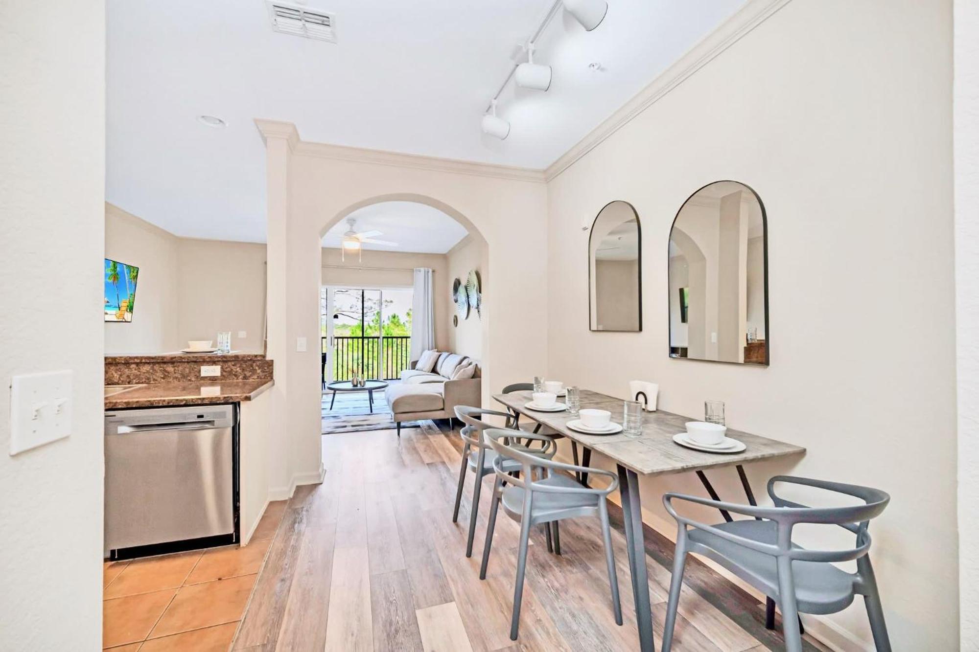 Bright 2Br Condo With Pool And Hot Tub - Near Disney! أورلاندو المظهر الخارجي الصورة