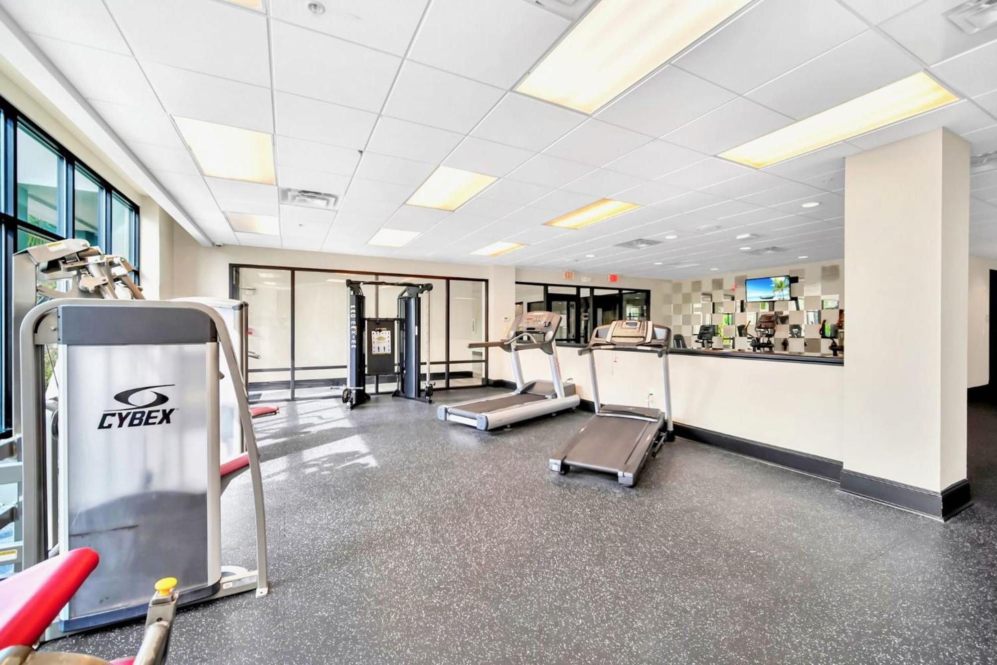 Bright 2Br Condo With Pool And Hot Tub - Near Disney! أورلاندو المظهر الخارجي الصورة